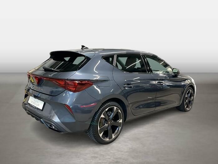 Second-hand Cupra Leon 150 CP (110 kW) 2025 Gri Berlinǎ