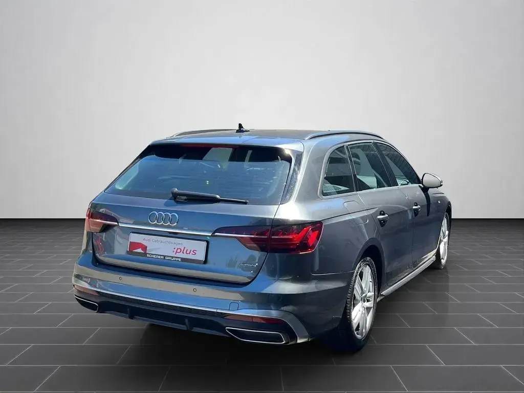 Gebraucht Audi A4 S-Line 204 PS (150 kW) 2023 Daytonagrau perleffekt Kombi