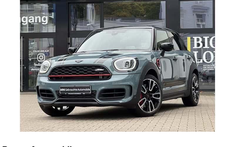 Sage green Gebraucht 2022 Mini John Cooper Works Countryman SUV | 39.880 € (Etwas zu teuer) - Bild 1/4