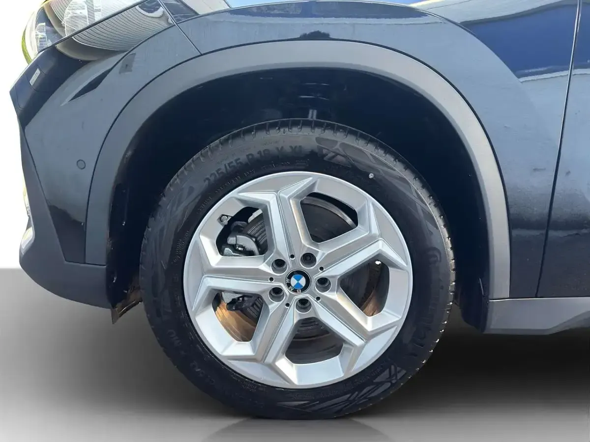 Gebraucht BMW X1 156 PS (114 kW) 2025 Schwarz uni SUV