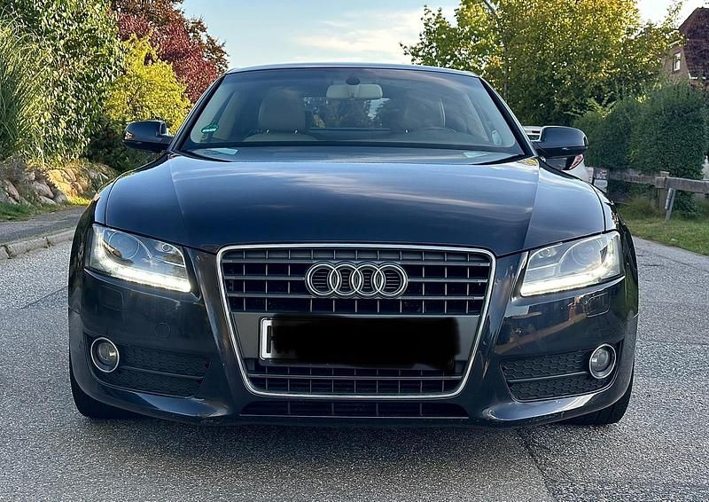Blau Gebraucht 2011 Audi A5 Coupé | 6.200 € (Superpreis) - Bild 1/4