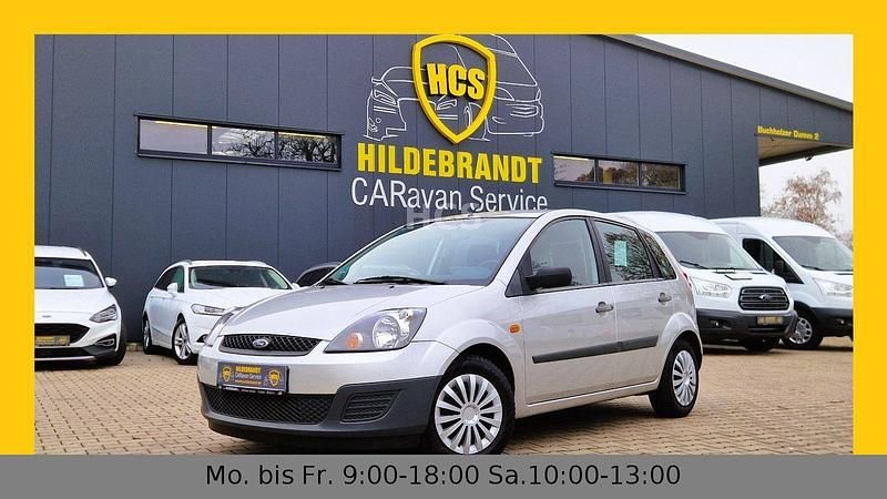 Silber Gebraucht 2006 Ford Fiesta Ambiente Kleinwagen | 2.997 € (Teuer) - Bild 1/4