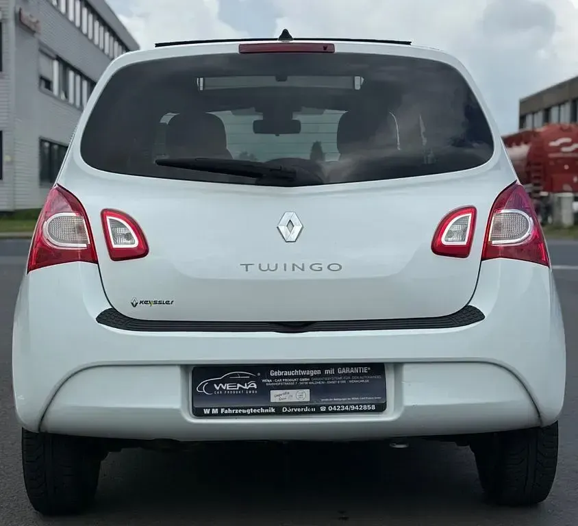 Gebraucht Renault Twingo Expression 75 PS (55 kW) 2012 Weiß Kleinwagen