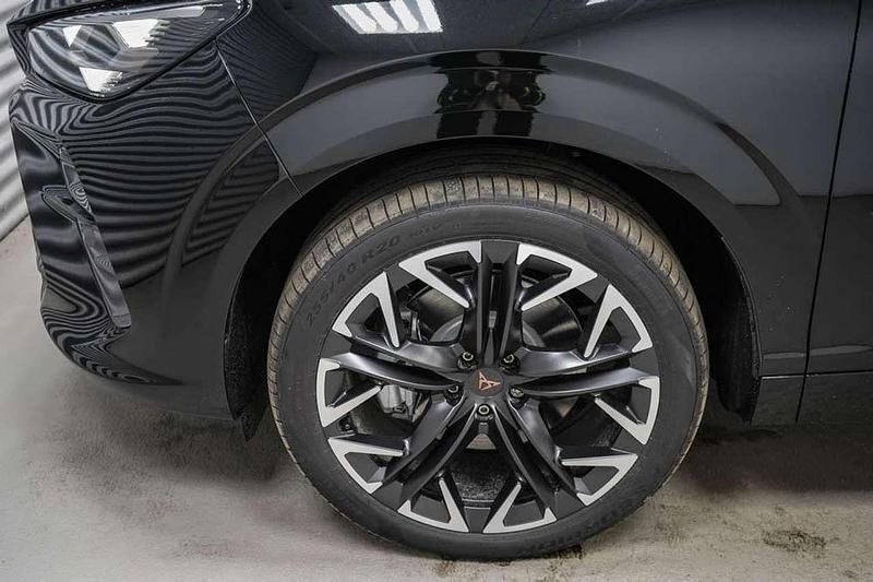 Gebraucht Cupra Terramar 204 PS (150 kW) 2025 Nachtschwarz metallic... SUV