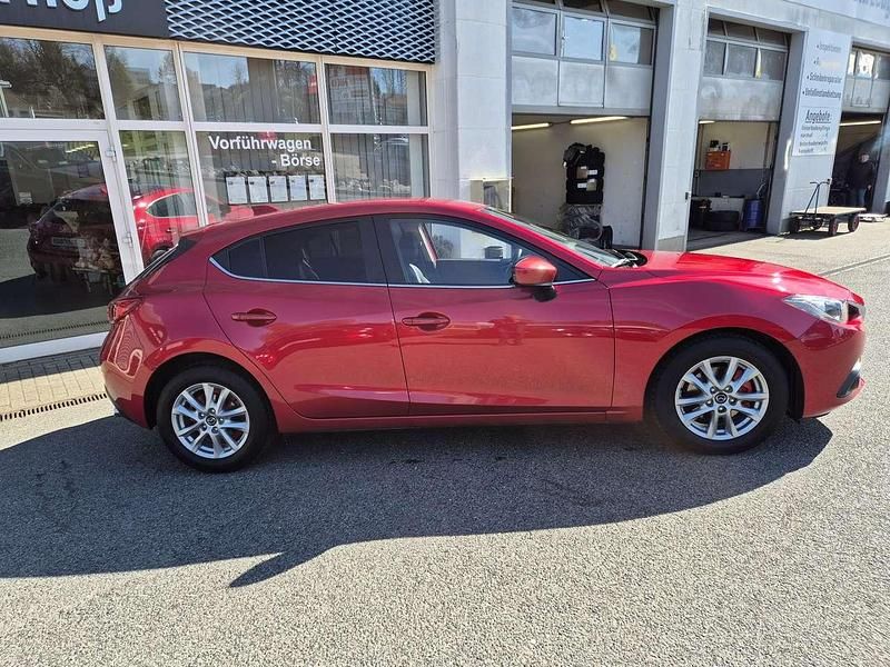 Gebraucht Mazda 3 Center-Line 120 PS (88 kW) 2013 Rubinrot metallic Kleinwagen