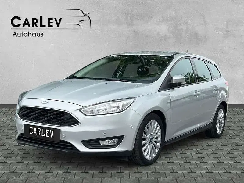 Gebraucht Ford Focus 125 PS (91 kW) 2017 Silber Kombi