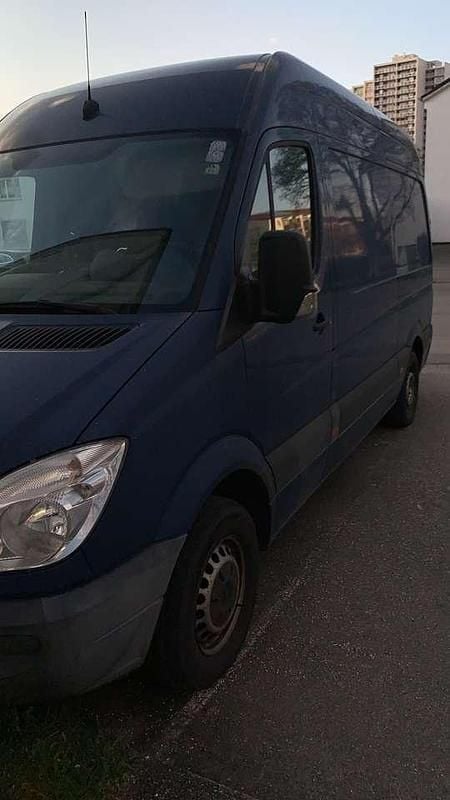 Blau Gebraucht 2010 Mercedes Sprinter Van | 5.150 € - Bild 1/4