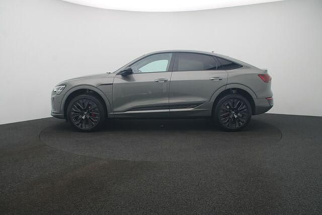 Gebraucht Audi Q8 e-tron S-Line 250 kW (340 PS) 2024 Grau SUV