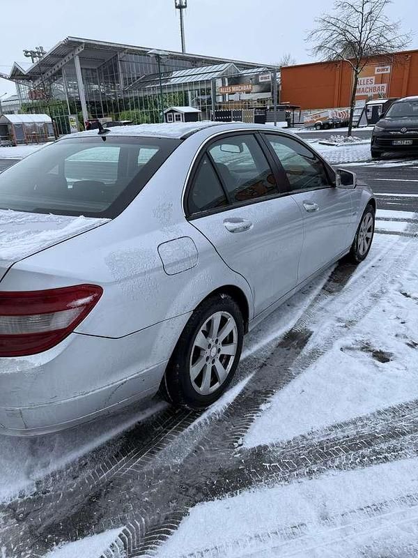 Gebraucht Mercedes C200 136 PS (100 kW) 2008 Limousine