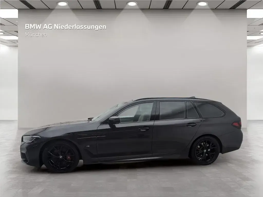 Gebraucht BMW 540 M Sport 340 PS (250 kW) 2023 Grau Kombi