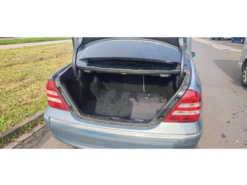 Gebraucht Mercedes 180 194 PS (142 kW) 2006 Grau Limousine