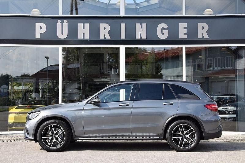 Grau Gebraucht 2018 Mercedes GLC43 AMG AMG line SUV | 34.490 € (Superpreis) - Bild 1/4