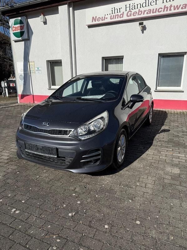 Gebraucht Kia Rio 84 PS (61 kW) 2016 Grau Kleinwagen
