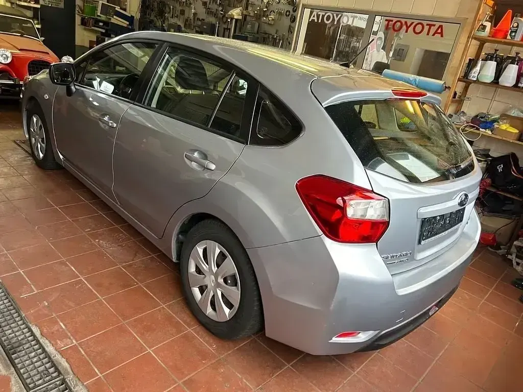 Gebraucht Subaru Impreza Comfort 114 PS (83 kW) 2013 Silber Limousine