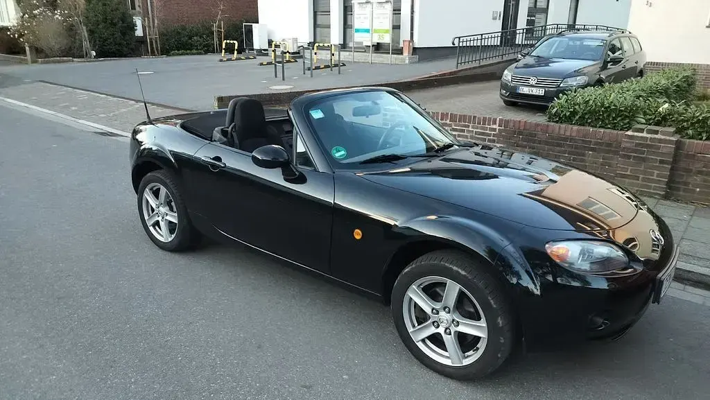 Gebraucht Mazda MX5 Energy 126 PS (92 kW) 2007 Schwarz Cabrio