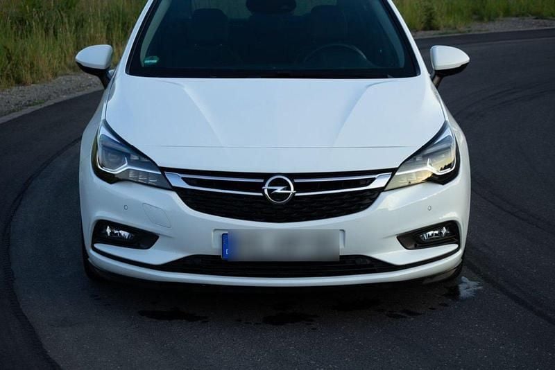 Gebraucht Opel Astra 200 PS (147 kW) 2017 Weiß Limousine