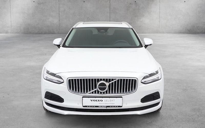 Second-hand Volvo V90 Plus 350 CP (257 kW) 2025 Alb Break