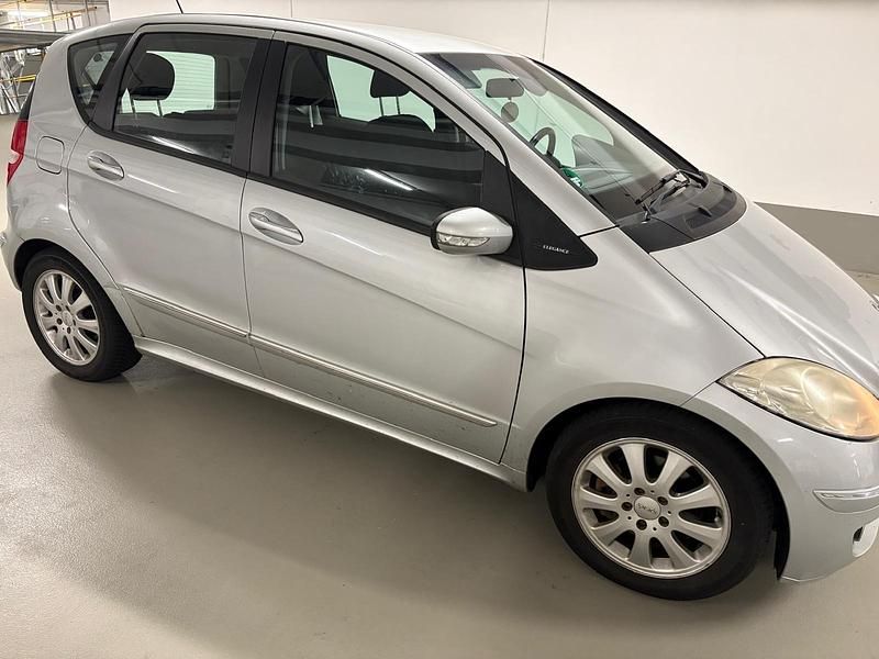 Gebraucht Mercedes A200 136 PS (100 kW) 2006 Silber Kleinwagen