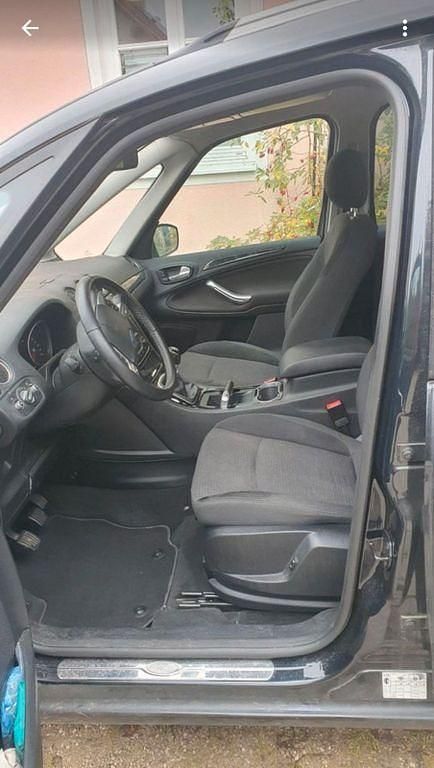 Gebraucht Ford Galaxy Trend 160 PS (117 kW) 2012 Schwarz Van / Kleinbus