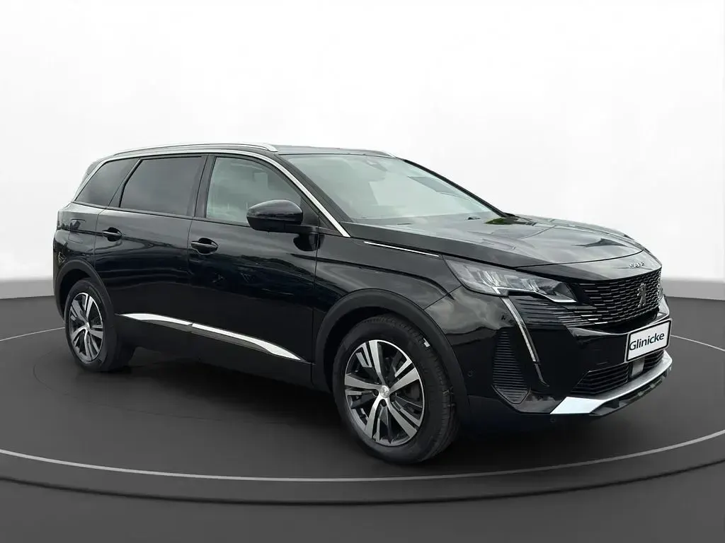Gebraucht Peugeot 5008 Allure 131 PS (96 kW) 2021 Lackierung schwarz perla nera/ SUV