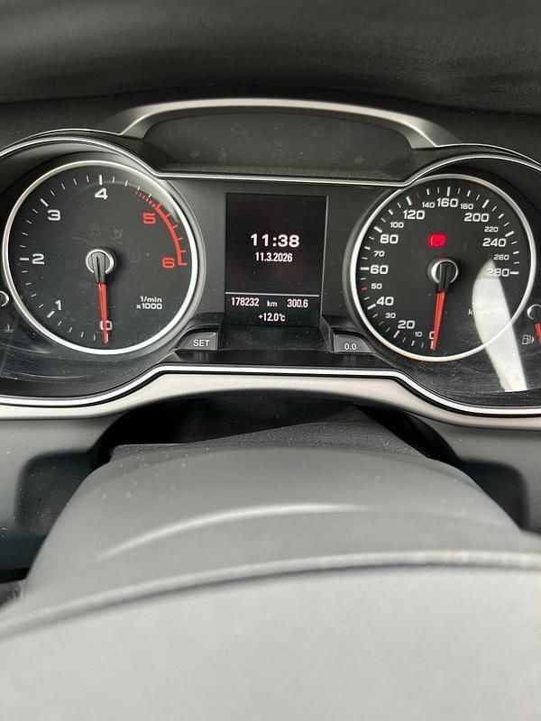 Gebraucht Audi A4 204 PS (150 kW) 2013 Schwarz Kombi