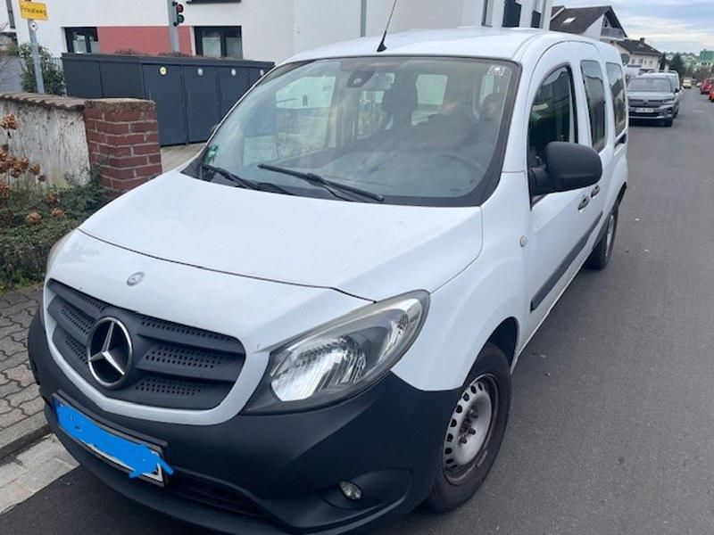 Weiß Gebraucht 2014 Mercedes Citan 109 Kombi | 3.650 € (Teuer) - Bild 1/2