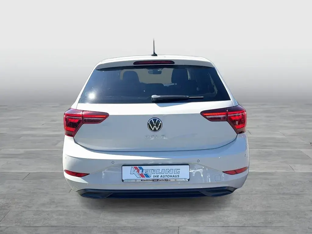 Gebraucht VW Polo Style 95 PS (69 kW) 2022 Grau Kleinwagen