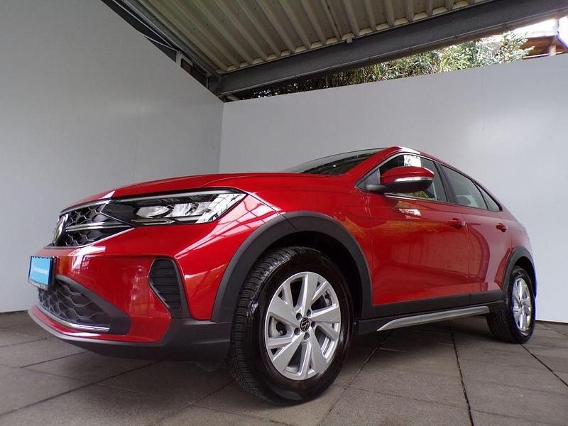 Gebraucht VW Taigo S 95 PS (69 kW) 2024 Rot SUV