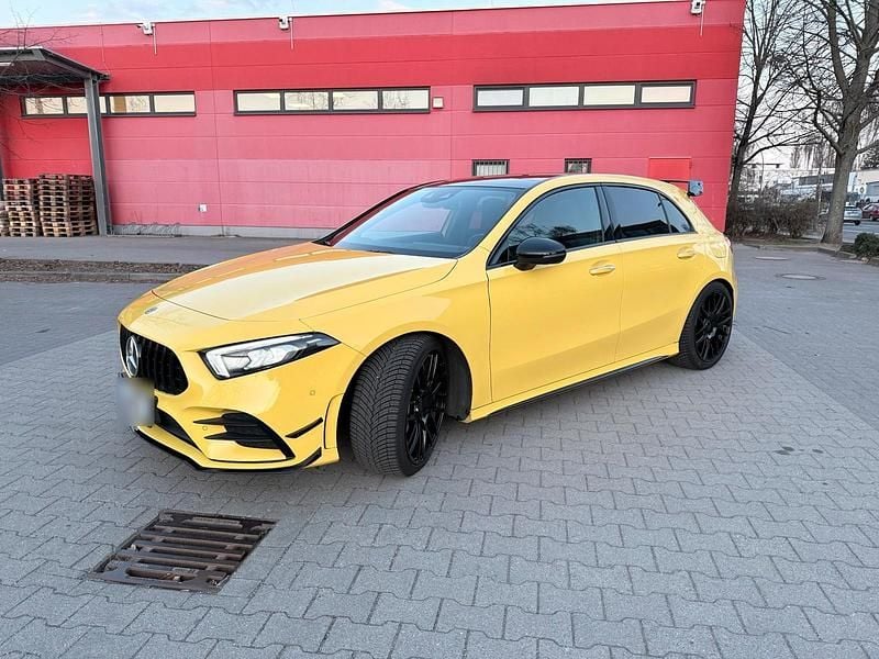 Gebraucht Mercedes A35 AMG 306 PS (225 kW) 2019 Gelb Limousine