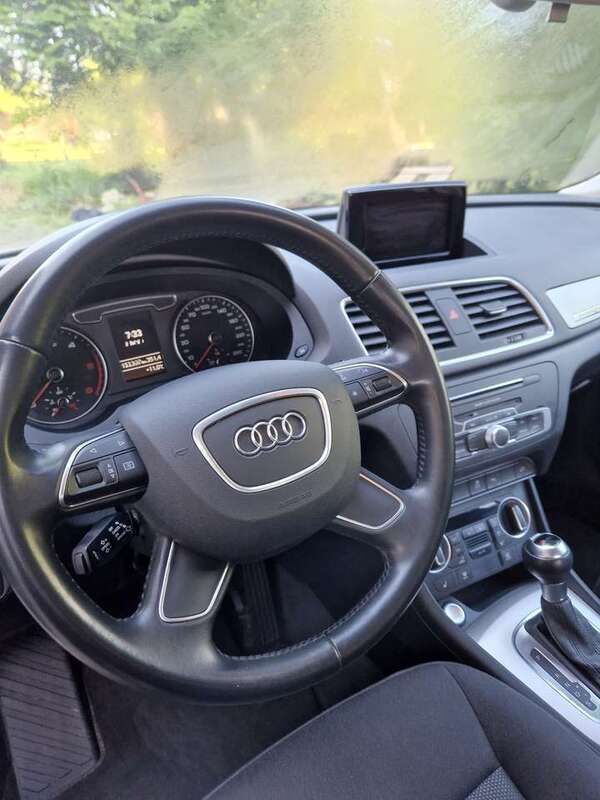 Weiß Gebraucht 2015 Audi Q3 Basis SUV | 12.999 € (Fairer Preis) - Bild 1/4