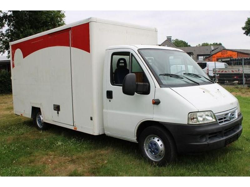 Weiss Gebraucht 2005 Fiat Ducato Van | 4.200 € (Fairer Preis) - Bild 1/4