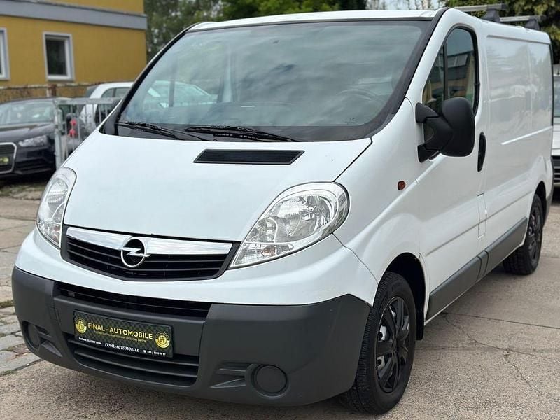Gebraucht Opel Vivaro 90 PS (66 kW) 2009 Weiß Van / Kleinbus
