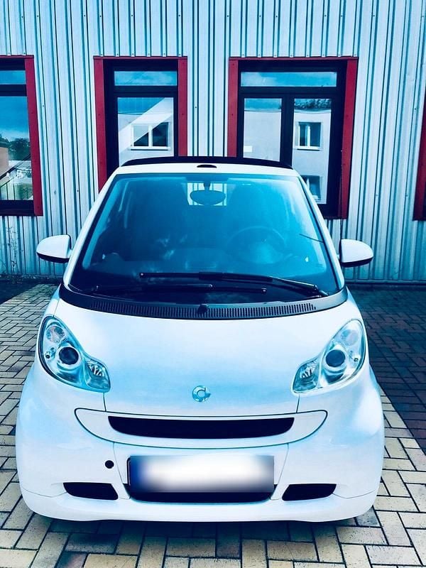 Gebraucht Smart ForTwo Cabrio 71 PS (52 kW) 2012 Weiß Cabrio