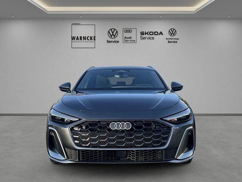 Gebraucht Audi A5 S-Line 204 PS (150 kW) 2025 Grau Kombi