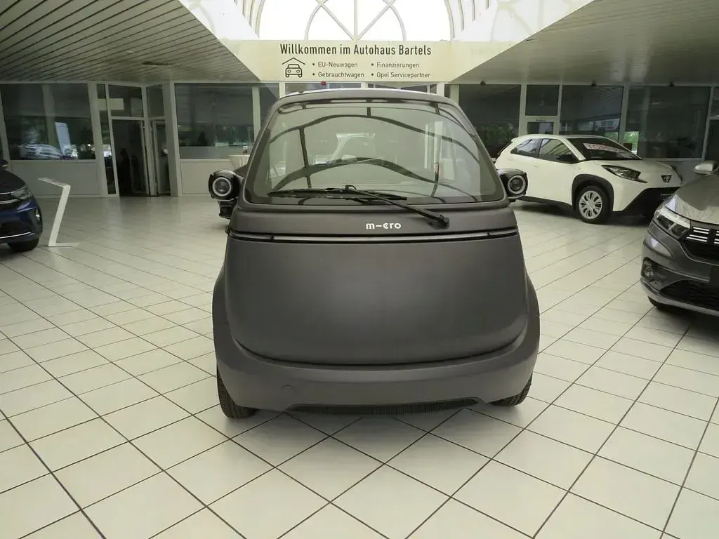 Neu Micro Microlino 11 kW (16 PS) 2026 Grau Kleinwagen