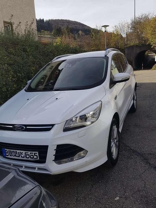 Gebraucht 2014 Ford Kuga Individual SUV | 10.500 € (Teuer) - Bild 1/4