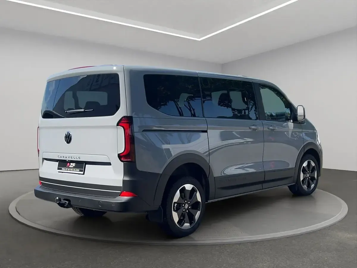 Neu VW T7 PanAmericana 150 PS (110 kW) 2026 Stone grey Van
