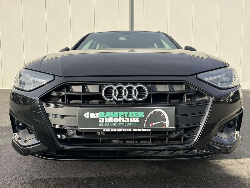 Gebraucht Audi A4 Advanced Plus 190 PS (139 kW) 2020 Schwarz Kombi