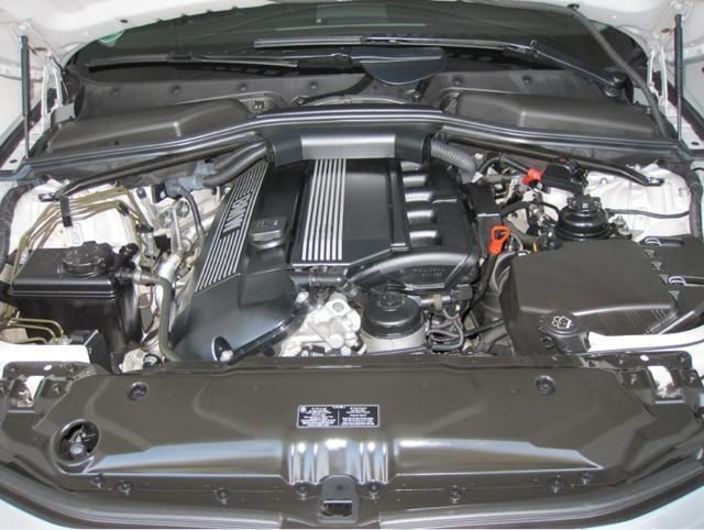 Gebraucht BMW 520 231 PS (169 kW) 2004 Silber metallic Limousine