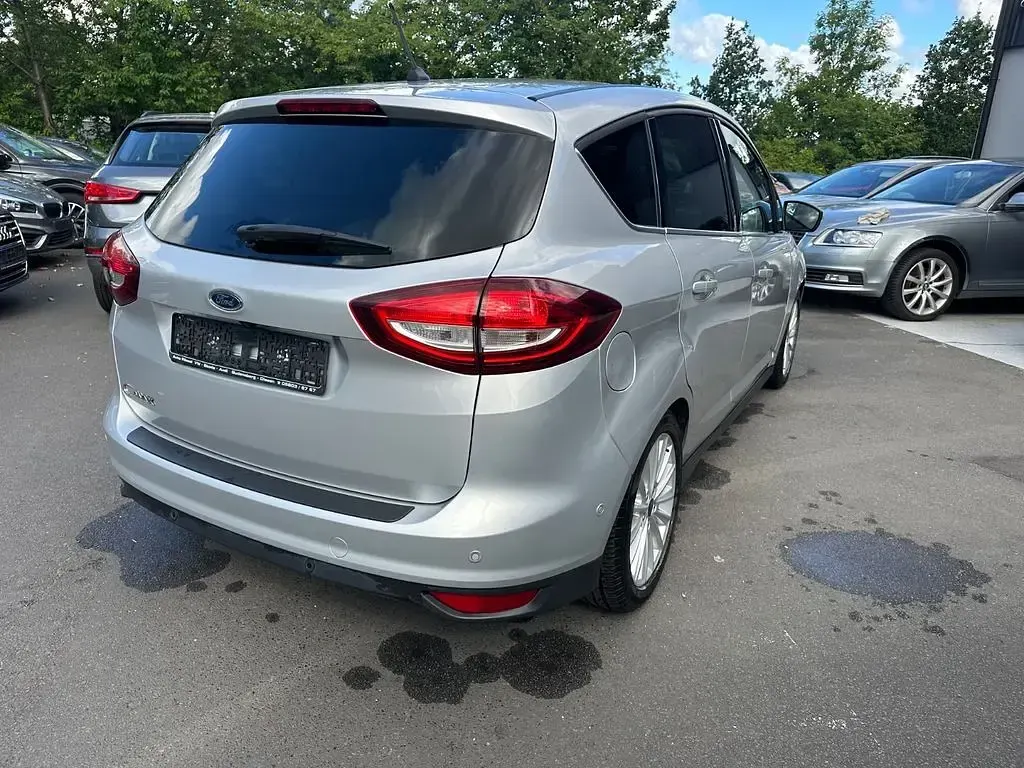 Gebraucht Ford C-MAX Titanium 125 PS (91 kW) 2019 Silber Van / Kleinbus