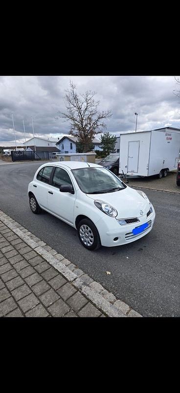 Weiß Gebraucht 2009 Nissan Micra Visia Limousine | 2.200 € (Fairer Preis) - Bild 1/4