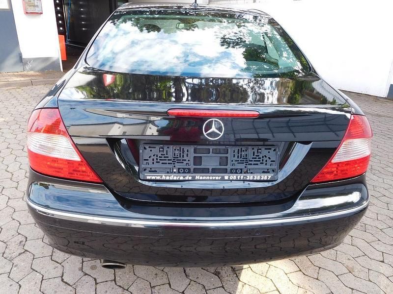 Gebraucht Mercedes CLK200 Elegance 184 PS (135 kW) 2008 Schwarz