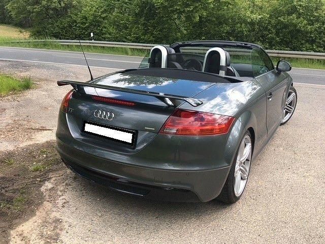 Gebraucht Audi TT Roadster Ambiente 170 PS (125 kW) 2014 Grau Cabrio