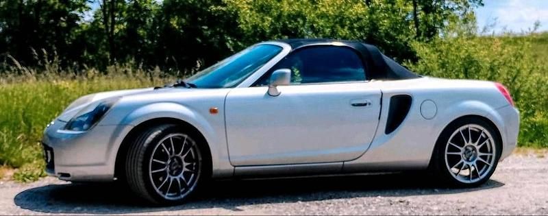 Gebraucht Toyota MR2 140 PS (102 kW) 2000 Silber Cabrio