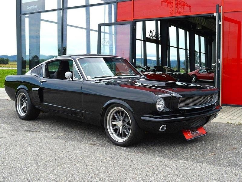 Schwarz Gebraucht 1966 Ford Mustang Fastback Limousine | 247.900 € - Bild 1/4