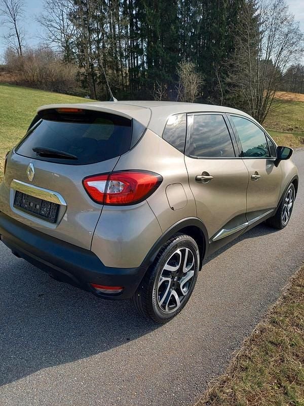 Gebraucht Renault Captur 90 PS (66 kW) 2015 Beige SUV