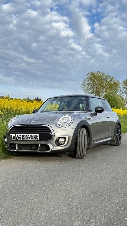 Usado Mini Cooper 136 HP (100 kW) 2017 Cinzento Citadino