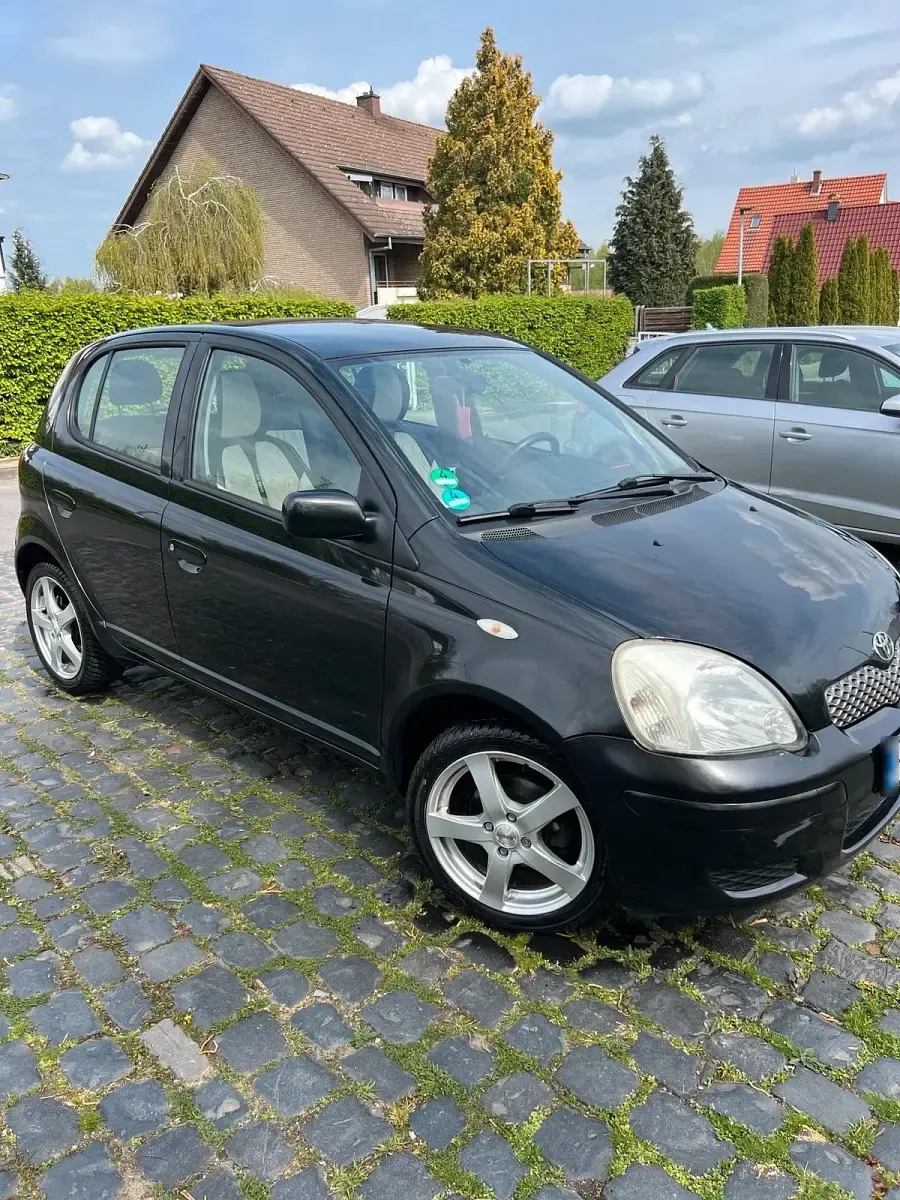 Gebraucht Toyota Yaris 105 PS (77 kW) 2004 Schwarz Kombi