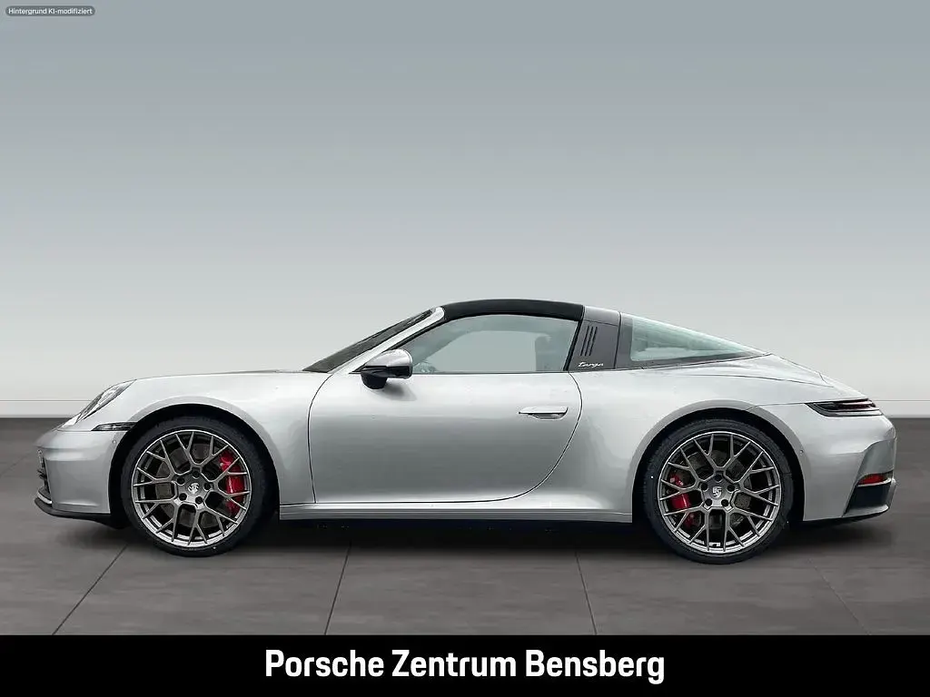 Neu Porsche 911 Targa 4S 480 PS (353 kW) 2025 Silber Cabrio