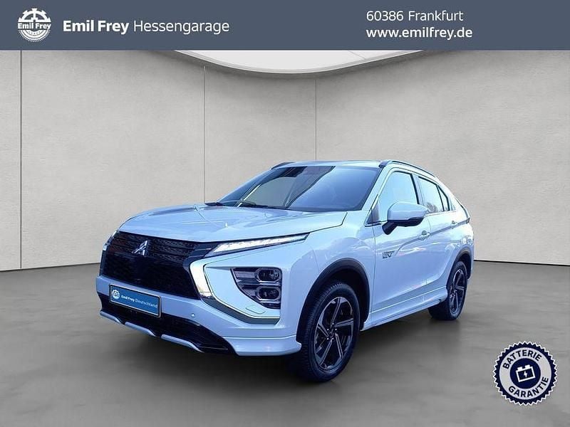 Weiß Gebraucht 2022 Mitsubishi Eclipse Cross Select SUV | 25.450 € (Fairer Preis) - Bild 1/3